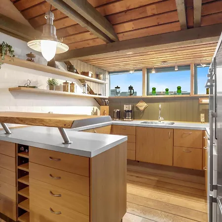 Sdr Strandvej 10, A Oasis